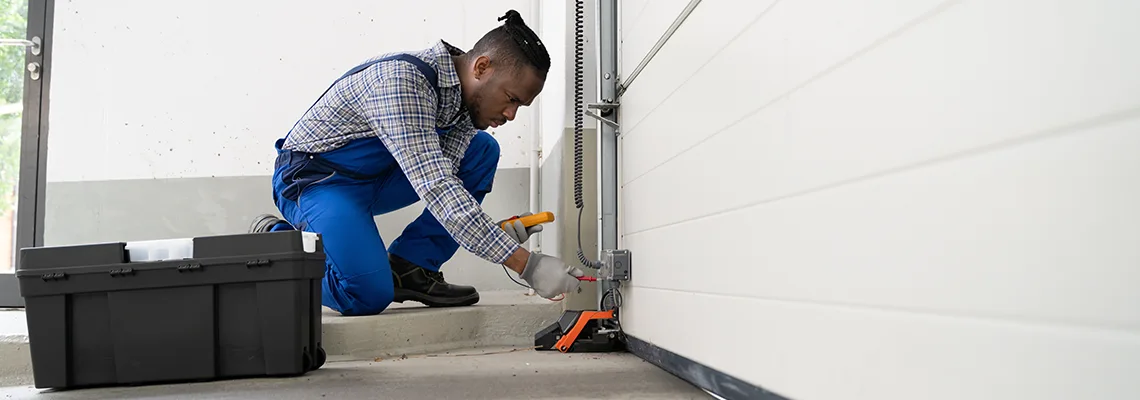 Repair Garage Door Not Closing But Light Flashing in Lauderhill, FL